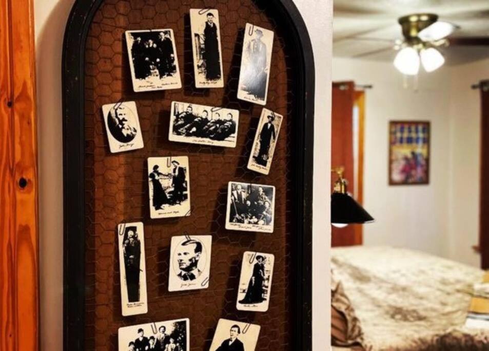 The Hideaway At Bear Mountain Log Cabins Eureka Springs Εξωτερικό φωτογραφία
