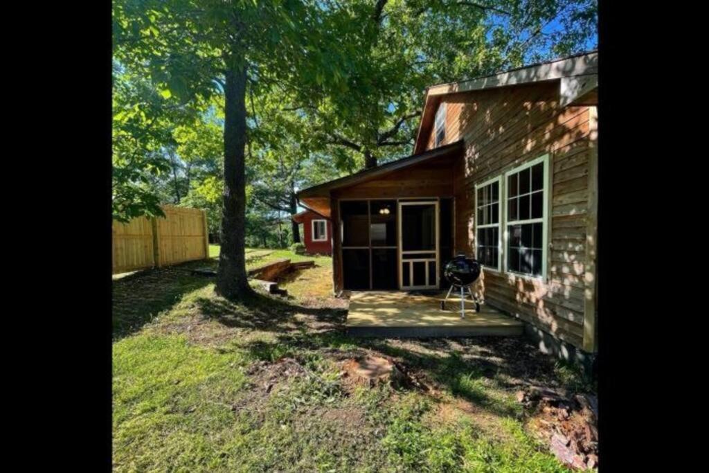 The Hideaway At Bear Mountain Log Cabins Eureka Springs Εξωτερικό φωτογραφία
